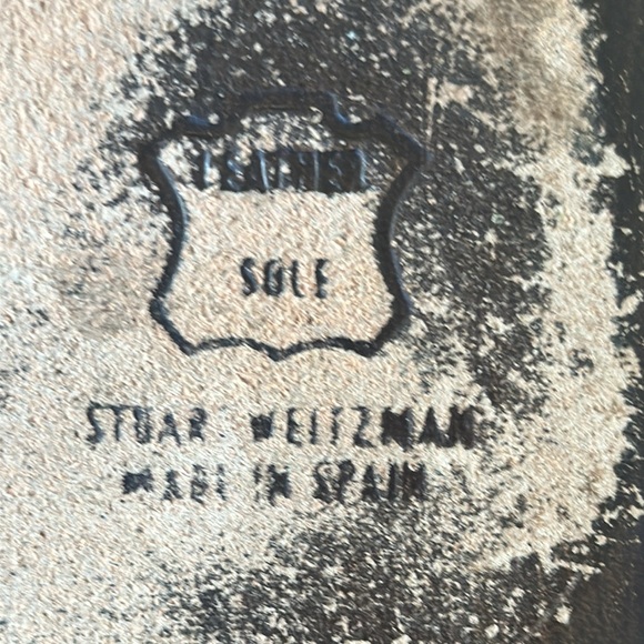 Stuart Whitman “Daydream” Black Suede Kitten Heel Pumps - Picture 6 of 11